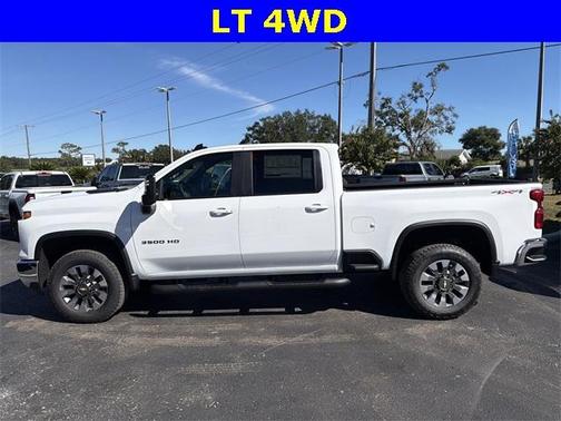 2026 Chevrolet Silverado 3500 LT