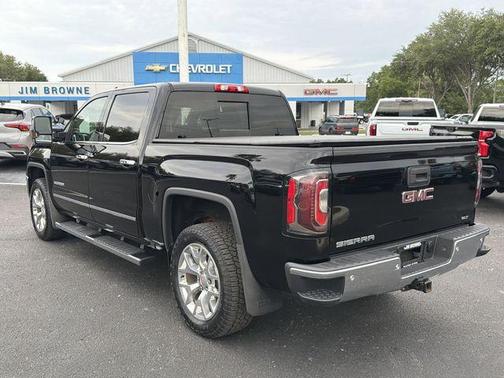 Onyx Black 2018 GMC Sierra 1500 SLT
