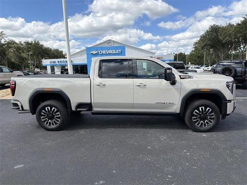 2026 GMC Sierra 2500 AT4