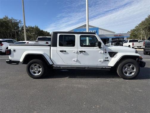2021 Jeep Gladiator Sport