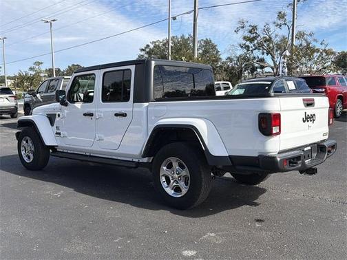 2021 Jeep Gladiator Sport