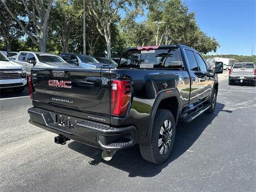 2025 GMC Sierra 2500 Denali