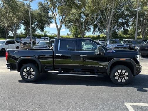 2025 GMC Sierra 2500 Denali