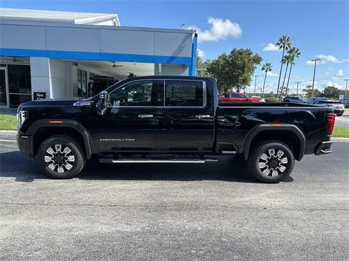 2025 GMC Sierra 2500 Denali