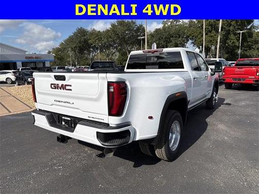2026 GMC Sierra 3500 Denali