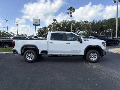 Summit White 2026 GMC Sierra 2500 Pro