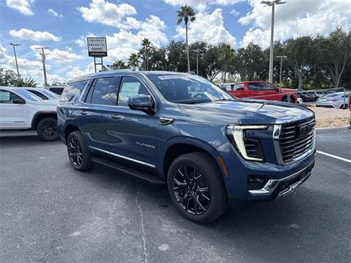2025 GMC Yukon Elevation