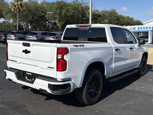 Summit White 2026 Chevrolet Silverado 1500 RST