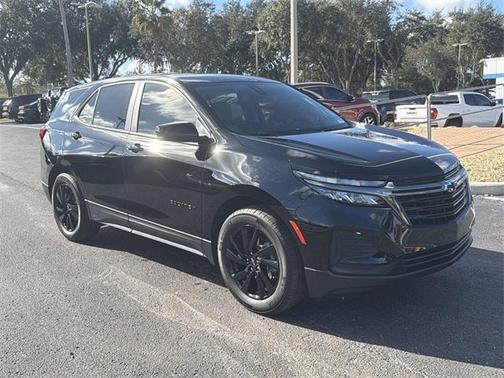 2024 Chevrolet Equinox LS