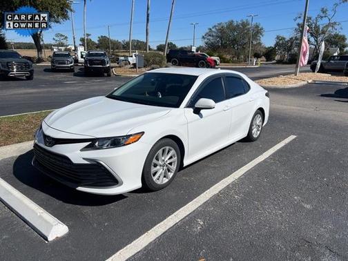 2022 Toyota Camry LE