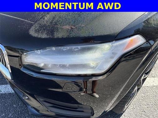 2021 Volvo XC90 T6 Momentum 7 Passenger