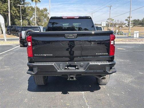 2026 Chevrolet Silverado 2500 Custom