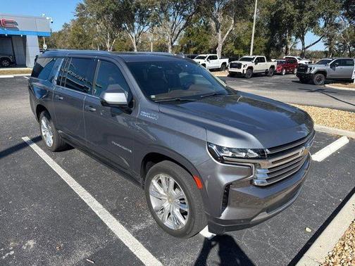 2021 Chevrolet Suburban High Country