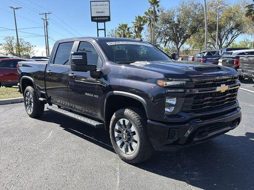 Dark Ash Metallic 2024 Chevrolet Silverado 2500 Custom
