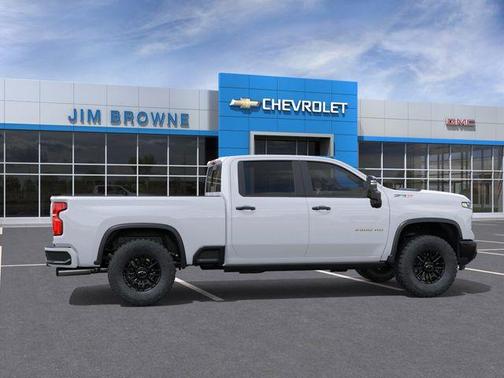 Summit White 2026 Chevrolet Silverado 2500 ZR2