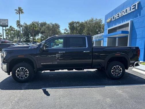 2026 GMC Sierra 2500 SLT
