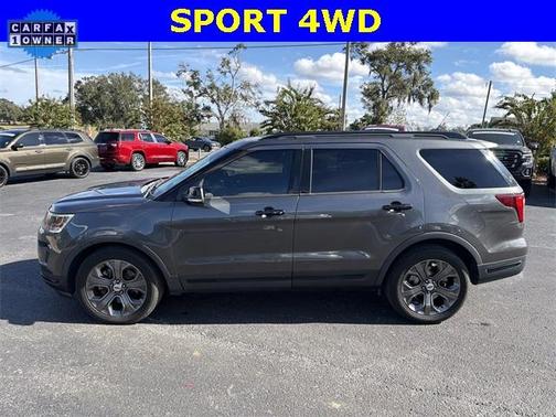 2018 Ford Explorer sport