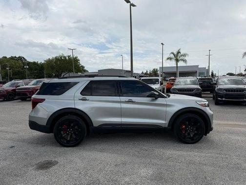 Silver 2023 Ford Explorer ST