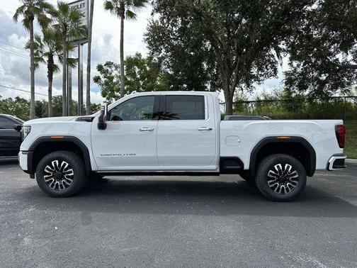 Summit White 2026 GMC Sierra 3500 Denali Ultimate