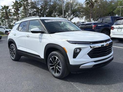 White 2026 Chevrolet Trailblazer LT