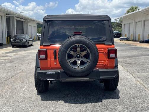 Metallic 2019 Jeep Wrangler Sport