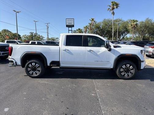 Summit White 2026 GMC Sierra 2500 Denali