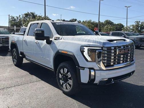 Summit White 2026 GMC Sierra 2500 Denali