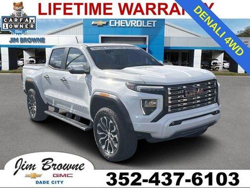 Summit White 2025 GMC Canyon Denali