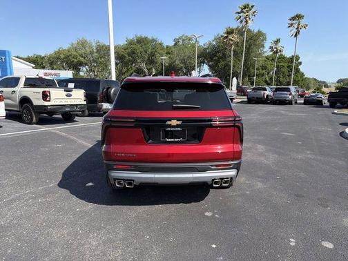 Radiant Red 2026 Chevrolet Traverse LT