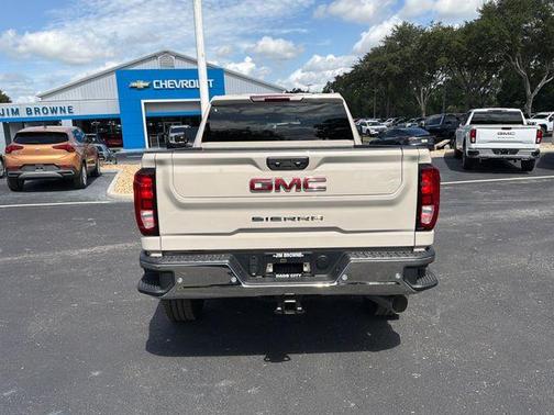 Dune 2026 GMC Sierra 2500 Pro