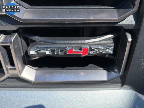 2024 GMC Canyon AT4X