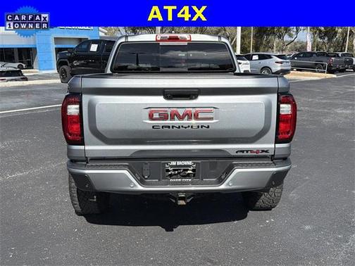 2024 GMC Canyon AT4X