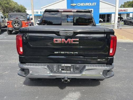Onyx Black 2021 GMC Sierra 1500 SLT