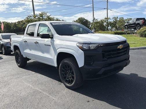 Summit White 2026 Chevrolet Colorado WT