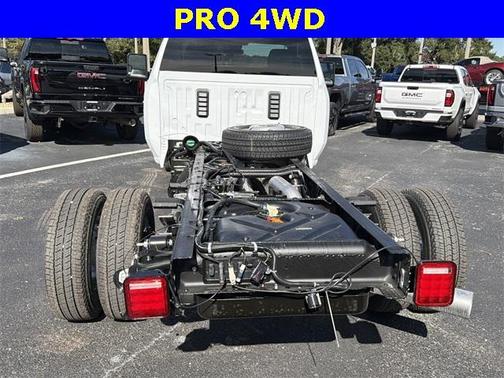 2026 GMC Sierra 3500 Pro