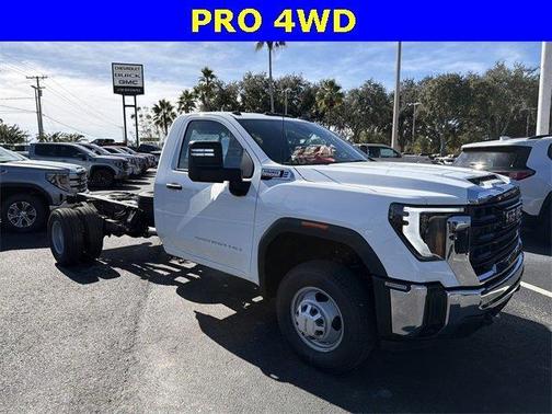 2026 GMC Sierra 3500 Pro