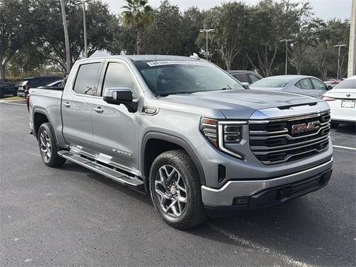 2024 GMC Sierra 1500 SLT