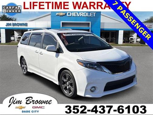 2017 Toyota Sienna SE