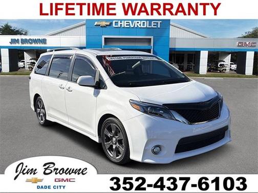 2017 Toyota Sienna SE