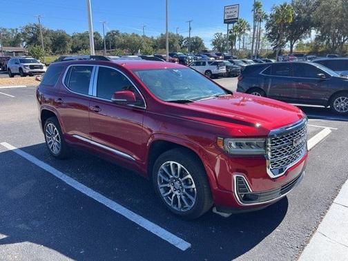 2023 GMC Acadia Denali