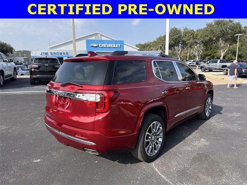 2023 GMC Acadia Denali