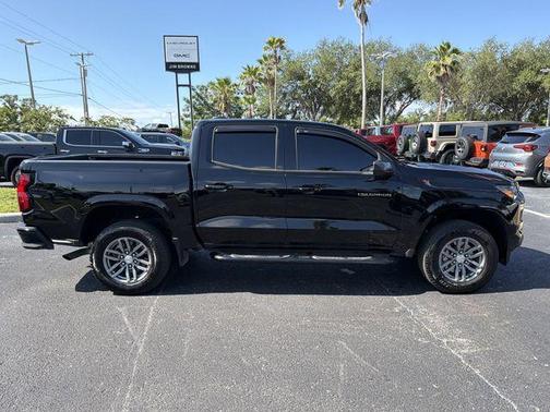 Black 2024 Chevrolet Colorado LT