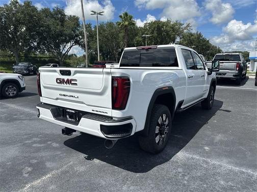 2025 GMC Sierra 2500 Denali