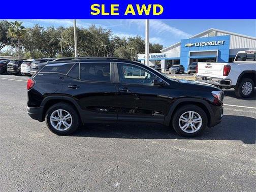 2021 GMC Terrain SLE