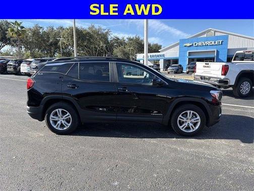 2021 GMC Terrain SLE