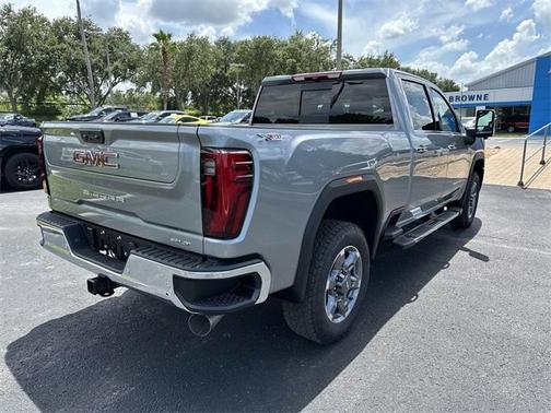 2025 GMC Sierra 2500 SLT