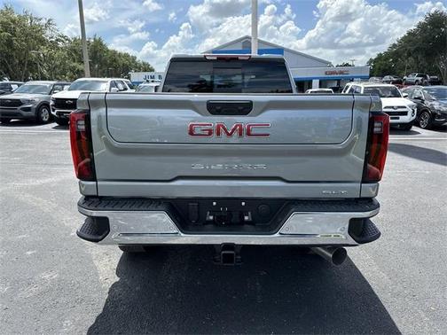 2025 GMC Sierra 2500 SLT
