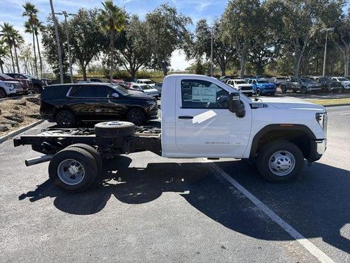 Summit White 2026 GMC Sierra 3500 Pro