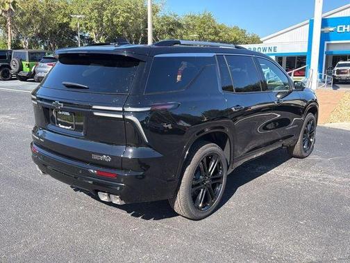 Mosaic Black Metallic 2026 Chevrolet Traverse High Country