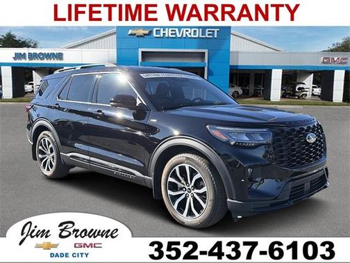 2025 Ford Explorer ST-Line